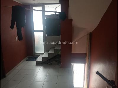 Casa de 5 alcobas en venta en Porvenir, Bogotá, 216 m² · foto 15 de 20