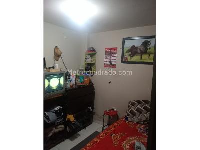 Casa de 5 alcobas en venta en Porvenir, Bogotá, 216 m² · foto 16 de 20