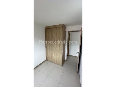 Apartamento de 2 alcobas en venta en Santa Ana, Bello, 58 m² · foto 12 de 19