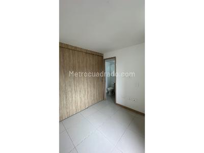 Apartamento de 2 alcobas en venta en Santa Ana, Bello, 58 m² · foto 18 de 19