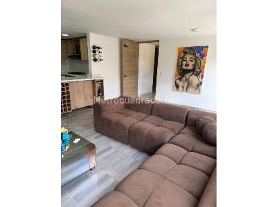 Apartamento de 3 alcobas en venta en El Trapiche, Bello, 73 m² · foto 2 de 10