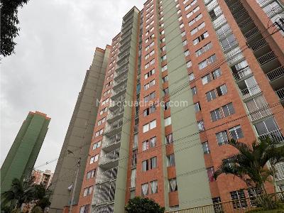 Apartamento en venta en Centro, Medellín · foto 5 de 9