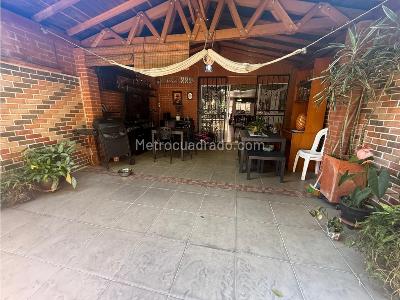 Casa de 3 alcobas en venta en Belen La Mota, Medellín, 186 m² · foto 5 de 20