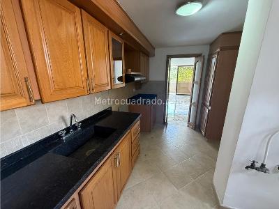 Apartamento de 3 alcobas en venta en Conquistadores, Medellín, 115 m² · foto 15 de 20