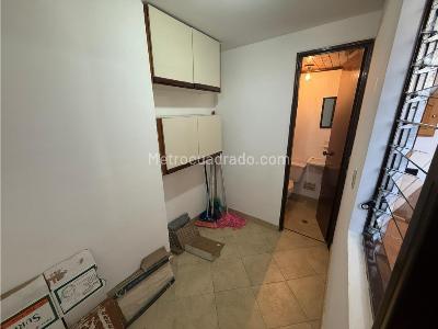 Apartamento de 3 alcobas en venta en Conquistadores, Medellín, 115 m² · foto 4 de 20