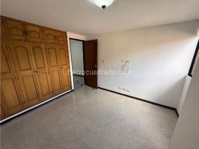 Apartamento de 3 alcobas en venta en Conquistadores, Medellín, 115 m² · foto 5 de 20