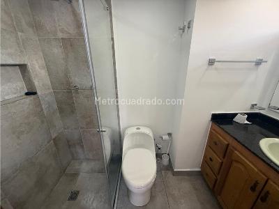 Apartamento de 3 alcobas en venta en Conquistadores, Medellín, 115 m² · foto 9 de 20