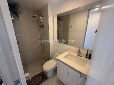 Apartamento de 3 alcobas en venta en Los Alcazares, Sabaneta, 77 m² · foto 13 de 15