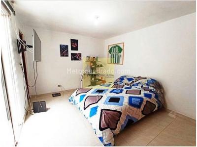 Apartamento de 4 alcobas en venta en Belen Nueva Villa De Aburra, Medellín, 255 m² · foto 4 de 8