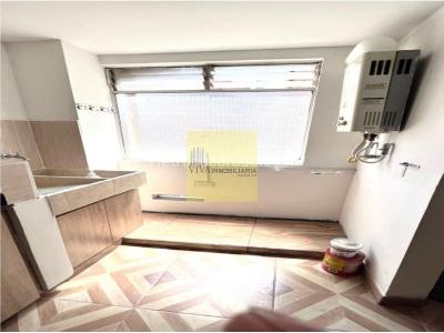 Apartamento en venta en Laureles, Medellín · foto 11 de 14