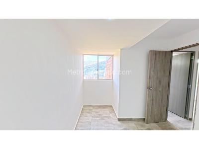 Apartamento de 3 alcobas en venta en Terranova, Bello, 55 m² · foto 18 de 20