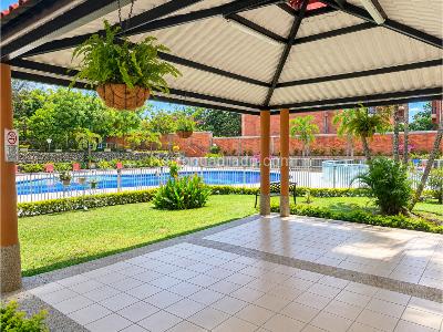 Apartamento de 3 alcobas en venta en El Salado, Ibagué, 52 m² · foto 2 de 20