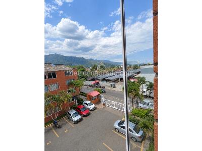 Apartamento de 3 alcobas en venta en Remansos, Ibagué, 62 m² · foto 16 de 19