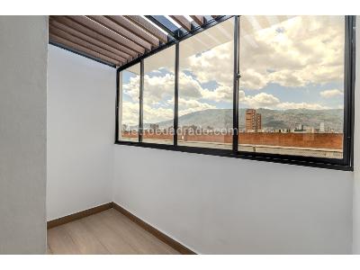 Apartamento de 3 alcobas en venta en Florida Nueva, Medellín, 106 m² · foto 5 de 13