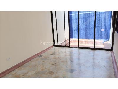 Casa de 3 alcobas en venta en Urdaneta, Neiva, 198 m² · foto 3 de 20