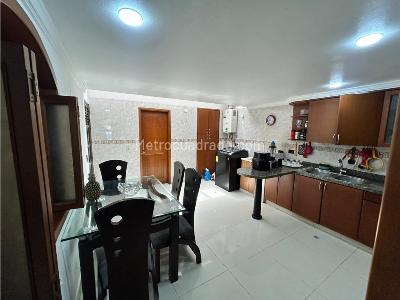 Casa de 4 alcobas en venta en Chia, Chía, 288 m² · foto 5 de 20