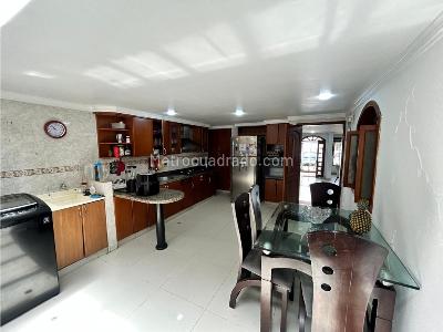 Casa de 4 alcobas en venta en Chia, Chía, 288 m² · foto 9 de 20