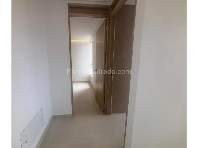 Apartamento de 2 alcobas en venta en Ditaires, Itagüí, 63 m² · foto 8 de 17