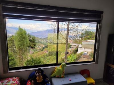 Apartamento de 3 alcobas en venta en Belen, Medellín, 400 m² · foto 10 de 20
