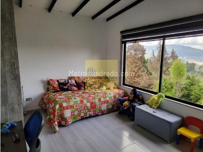 Apartamento de 3 alcobas en venta en Belen, Medellín, 400 m² · foto 16 de 20