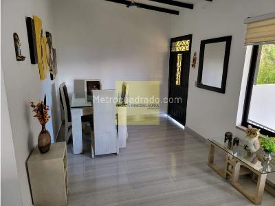 Apartamento de 3 alcobas en venta en Belen, Medellín, 400 m² · foto 3 de 20