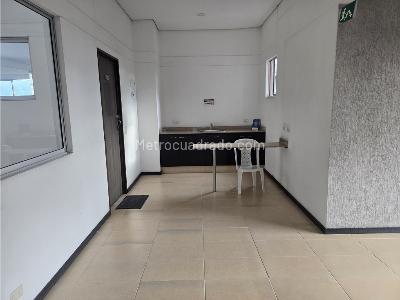 Apartaestudio en venta en La Inmaculada, Envigado, 128 m² · foto 17 de 18