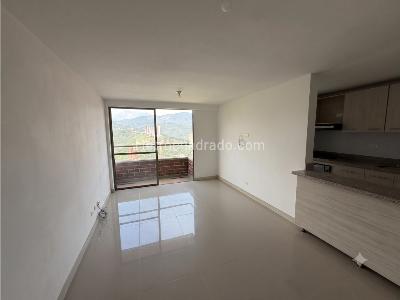 Apartamento de 3 alcobas en venta en La Doctora, Sabaneta, 72 m² · foto 3 de 13