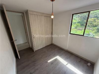 Apartamento de 3 alcobas en venta en La Doctora, Sabaneta, 72 m² · foto 9 de 13