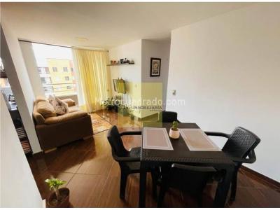 Apartamento en venta en Viviendas Del Sur, Itagüí · foto 3 de 9