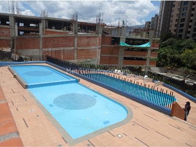 Apartamento de 3 alcobas en venta en El Trapiche, Bello, 55 m² · foto 15 de 17