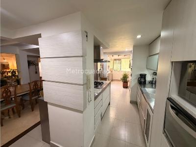 Apartamento de 4 alcobas en venta en El Poblado, Medellín, 156 m² · foto 6 de 20