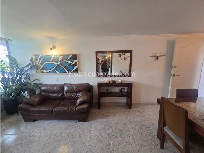Apartamento de 3 alcobas en venta en El Poblado, Medellín, 74 m² · foto 17 de 19