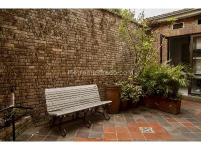 Casa de 3 alcobas en venta en Quinta Camacho, Bogotá, 615 m² · foto 13 de 20
