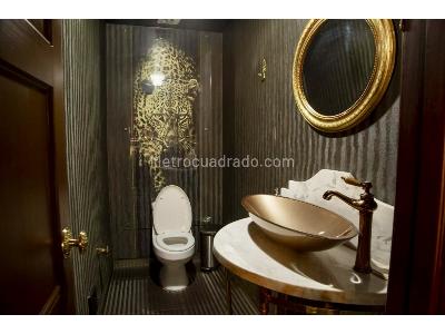 Casa de 3 alcobas en venta en Quinta Camacho, Bogotá, 615 m² · foto 9 de 20