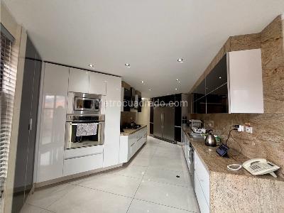 Apartamento en venta en Chico Navarra, Bogotá · foto 6 de 20