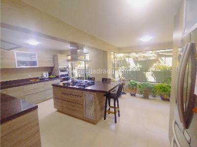 Casa de 4 alcobas en venta en Casco Urbano, La Calera, 300 m² · foto 4 de 17
