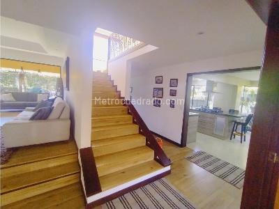 Casa de 4 alcobas en venta en Casco Urbano, La Calera, 300 m² · foto 6 de 17