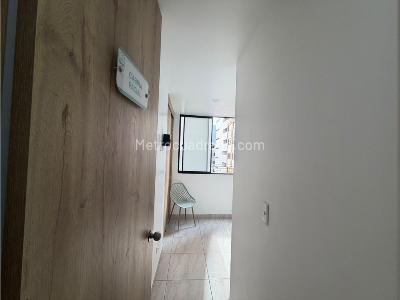 Apartamento de 3 alcobas en venta en Cabañas, Bello, 58 m² · foto 10 de 14