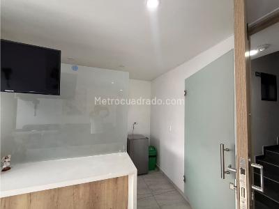 Apartamento de 3 alcobas en venta en Cabañas, Bello, 58 m² · foto 3 de 14