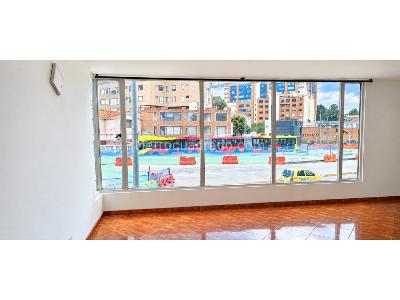 Apartamento de 4 alcobas en venta en Puentelargo, Bogotá, 103 m² · foto 2 de 19
