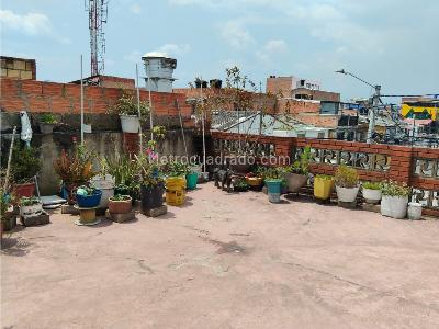 Casa de 5 alcobas en venta en Kennedy Central, Bogotá, 186 m² · foto 16 de 16