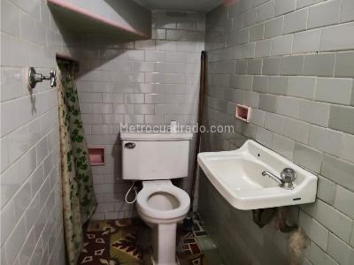 Casa de 5 alcobas en venta en Kennedy Central, Bogotá, 186 m² · foto 5 de 16