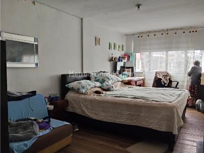 Casa de 5 alcobas en venta en Kennedy Central, Bogotá, 186 m² · foto 9 de 16