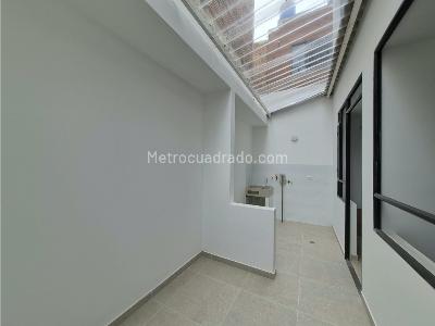 Apartamento de 2 alcobas en venta en Asis, Tunja, 67 m² · foto 2 de 14