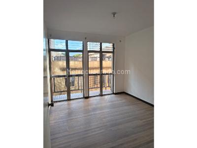 Apartamento en venta en Centro, Medellín · foto 2 de 16