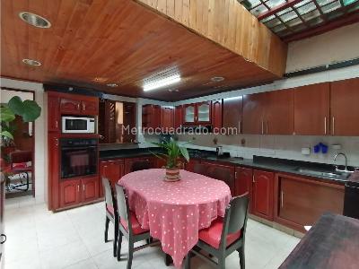 Casa de 5 alcobas en venta en Palermo, Bogotá, 418 m² · foto 18 de 20
