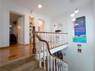 Casa de 5 alcobas en venta en San Luis, Bogotá, 297 m² · foto 16 de 20