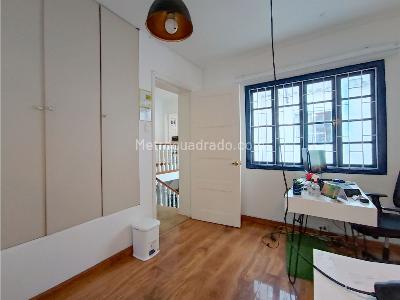 Casa de 5 alcobas en venta en San Luis, Bogotá, 297 m² · foto 19 de 20