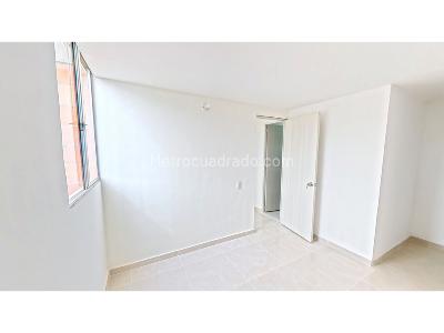 Apartamento de 2 alcobas en venta en La Gabriela, Bello, 41 m² · foto 7 de 18