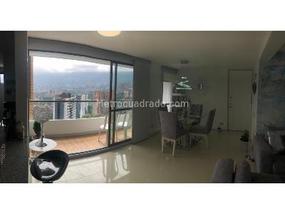 Apartamento de 3 alcobas en venta en Alto De Las Flores, Envigado, 84 m² · foto 2 de 15
